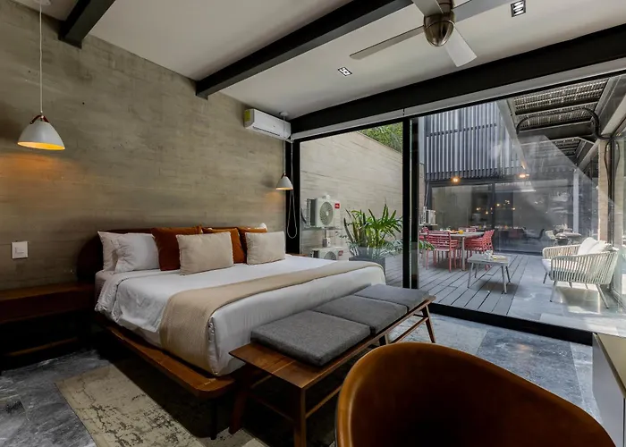 Aparthotel Capitalia Moliere Masaryk Mexico City