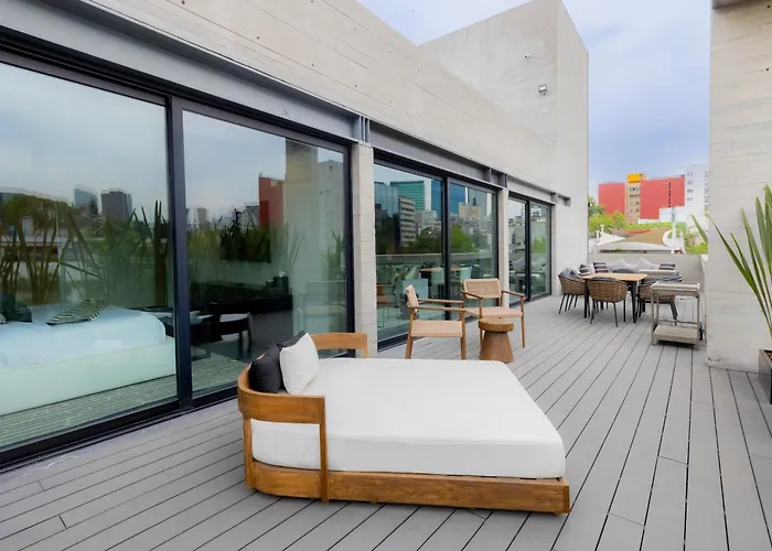 Capitalia Moliere Masaryk Aparthotel 5*